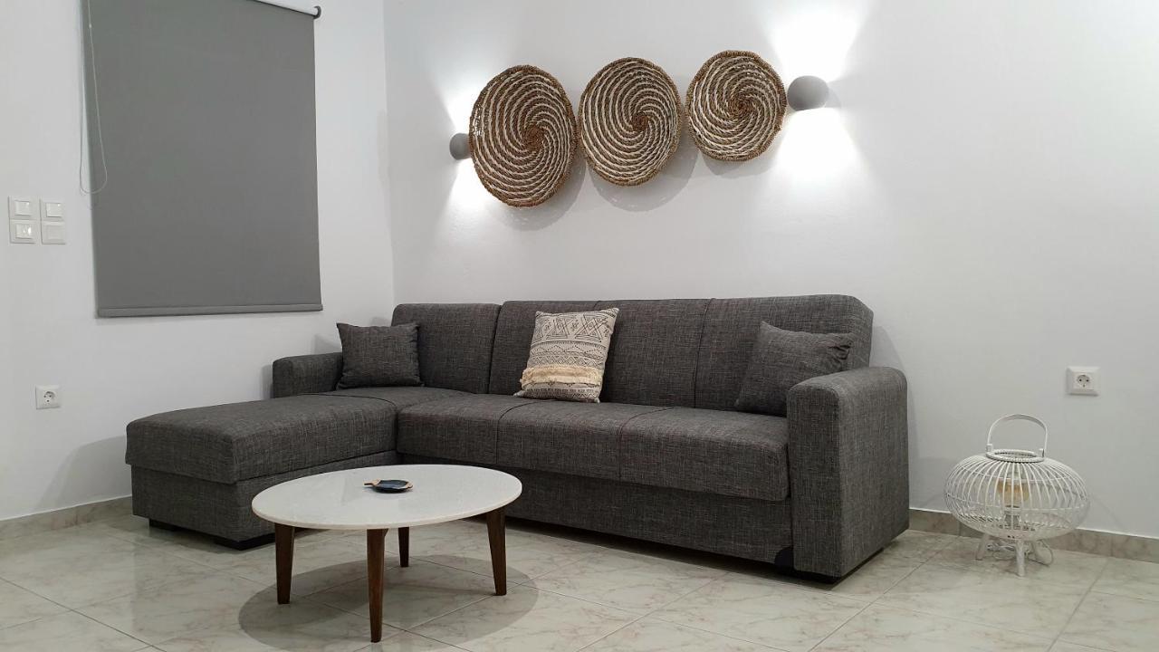 דירות Triovasálos Alexandra'S Boutique House מראה חיצוני תמונה